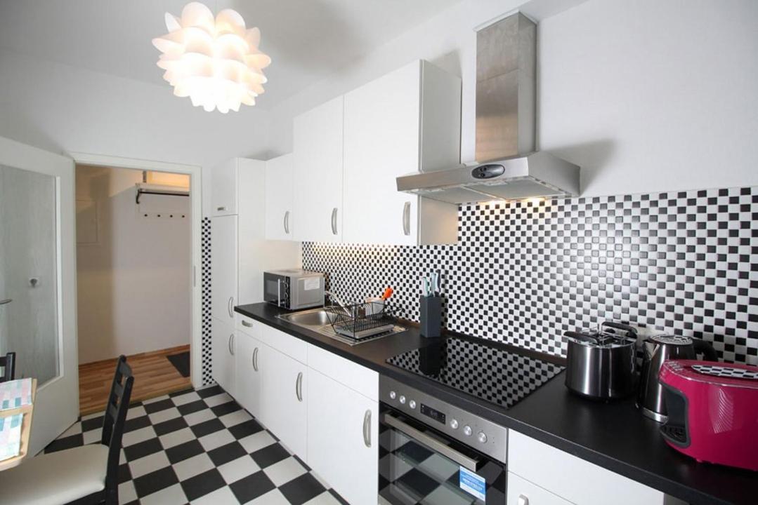 Schiller-Quartier 15 Apartment เบรเมอร์ฮาเฟิน ภายนอก รูปภาพ